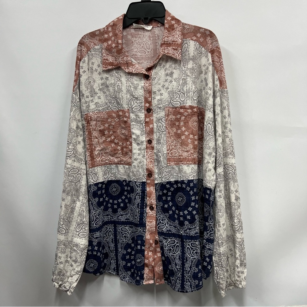 Bandana pattern button down shirt medium collar long sleeve made in USA